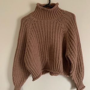 Cropped Chunky H&M Sweater